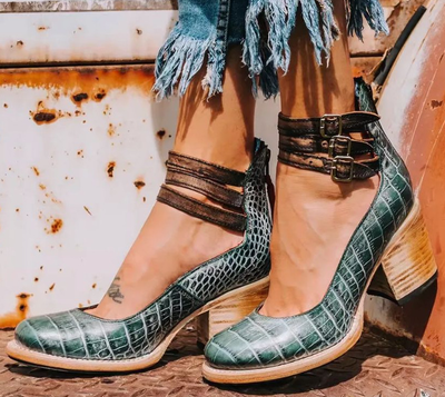 Aurora |Bottes Élégantes et Intemporelles